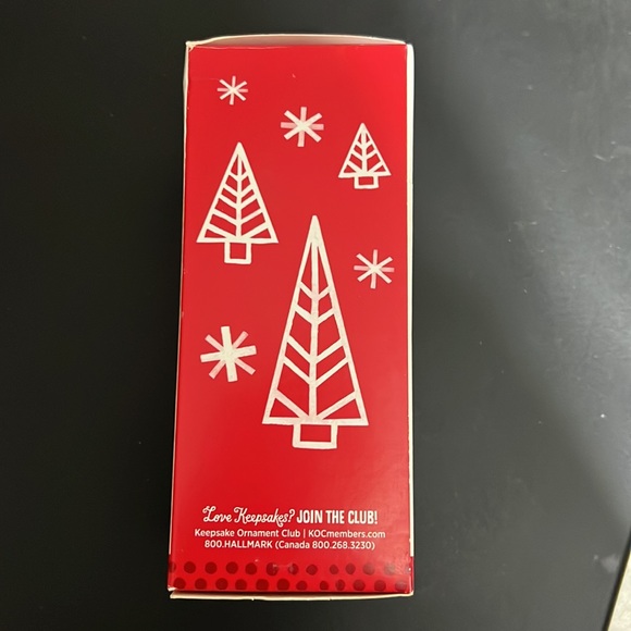 The Joker Hallmark ornament - Picture 4 of 7